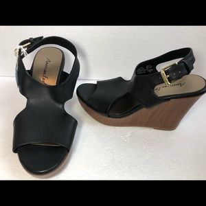 American eagle high wedge heels open buckle shoes